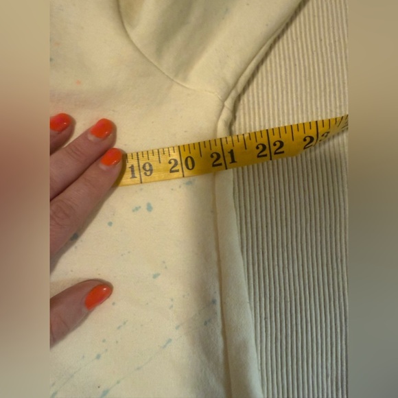 Cream Smiley Face Hoodie Unisex Medium - Picture 9 of 9